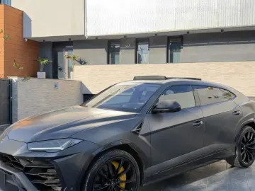 LAMBORGHINI Urus 4.0 V8 Akrapovic Novitec Warranty  Carbon