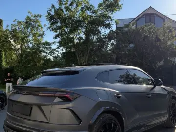LAMBORGHINI Urus 4.0 V8 Akrapovic Novitec Warranty  Carbon