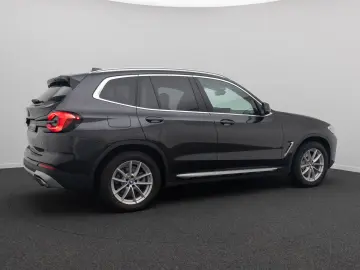 BMW X3 xD30e HUD Komfort AHK Kamera DAB HiFi Sport