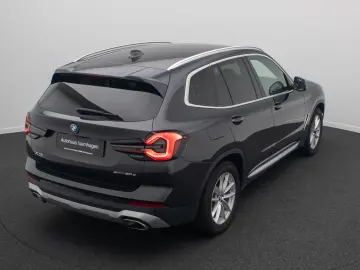 BMW X3 xD30e HUD Komfort AHK Kamera DAB HiFi Sport