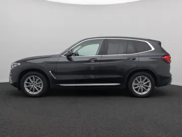 BMW X3 xD30e HUD Komfort AHK Kamera DAB HiFi Sport