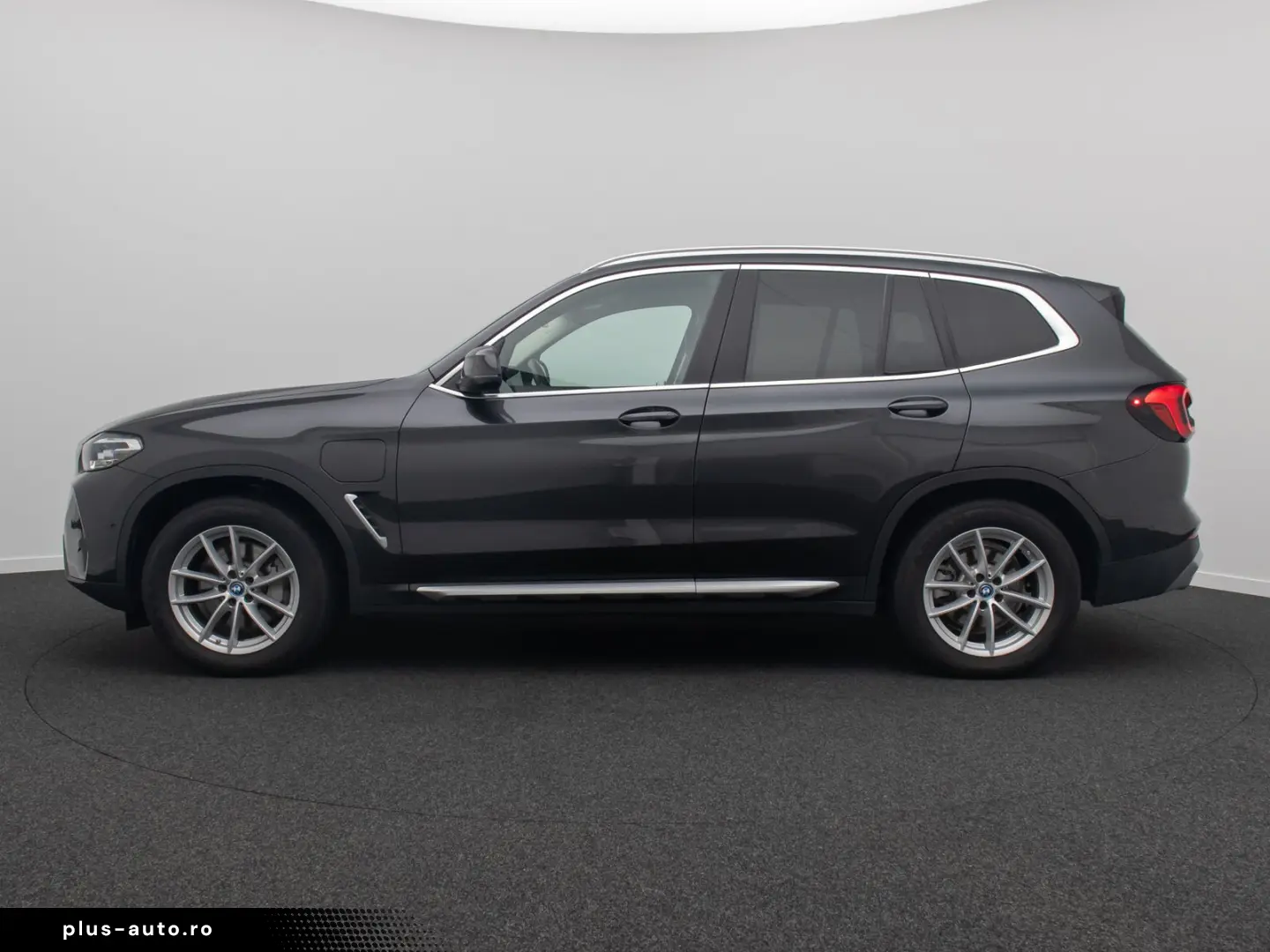 BMW X3 xD30e HUD Komfort AHK Kamera DAB HiFi Sport