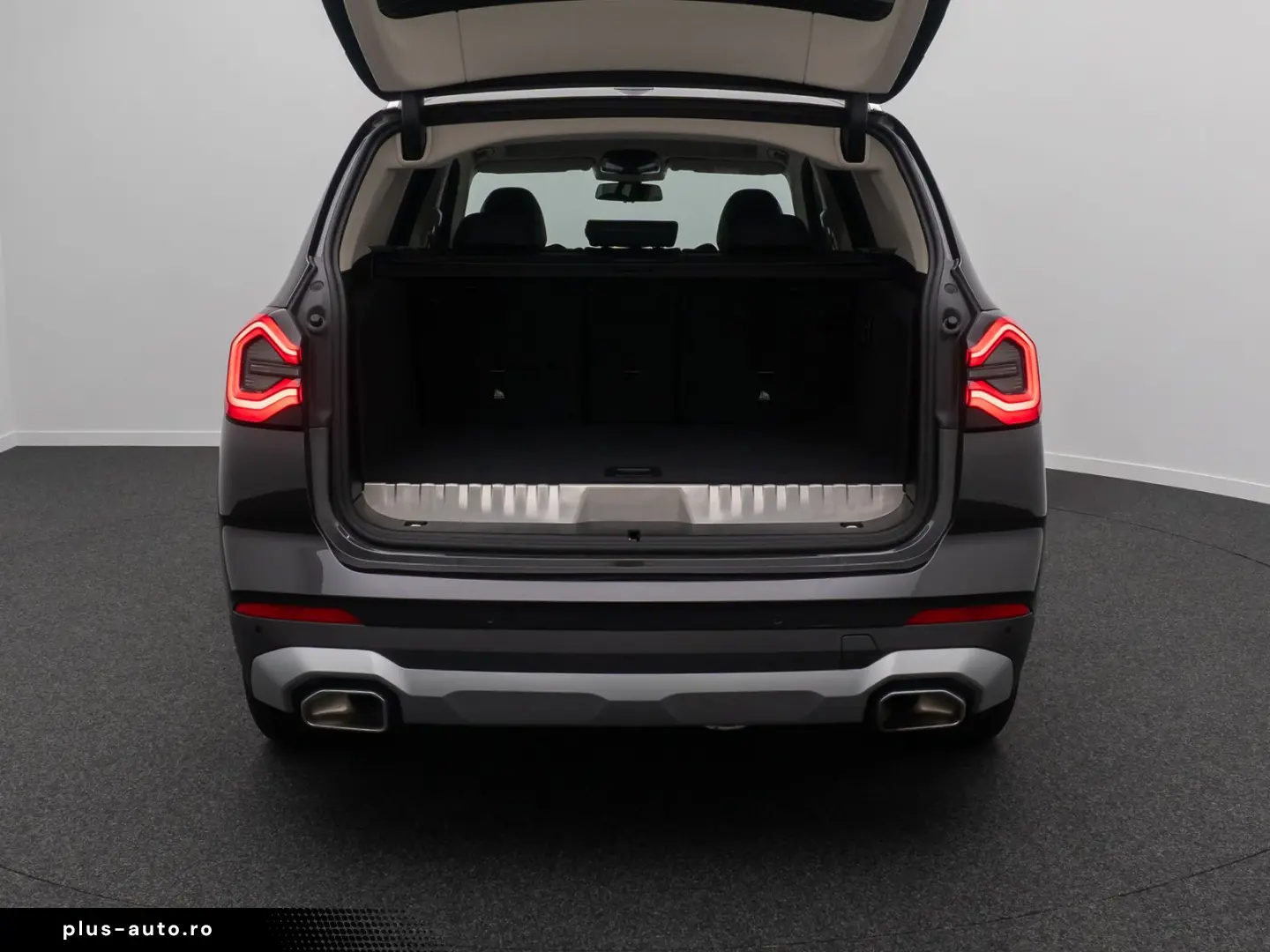 BMW X3 xD30e HUD Komfort AHK Kamera DAB HiFi Sport