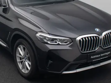 BMW X3 xD30e HUD Komfort AHK Kamera DAB HiFi Sport
