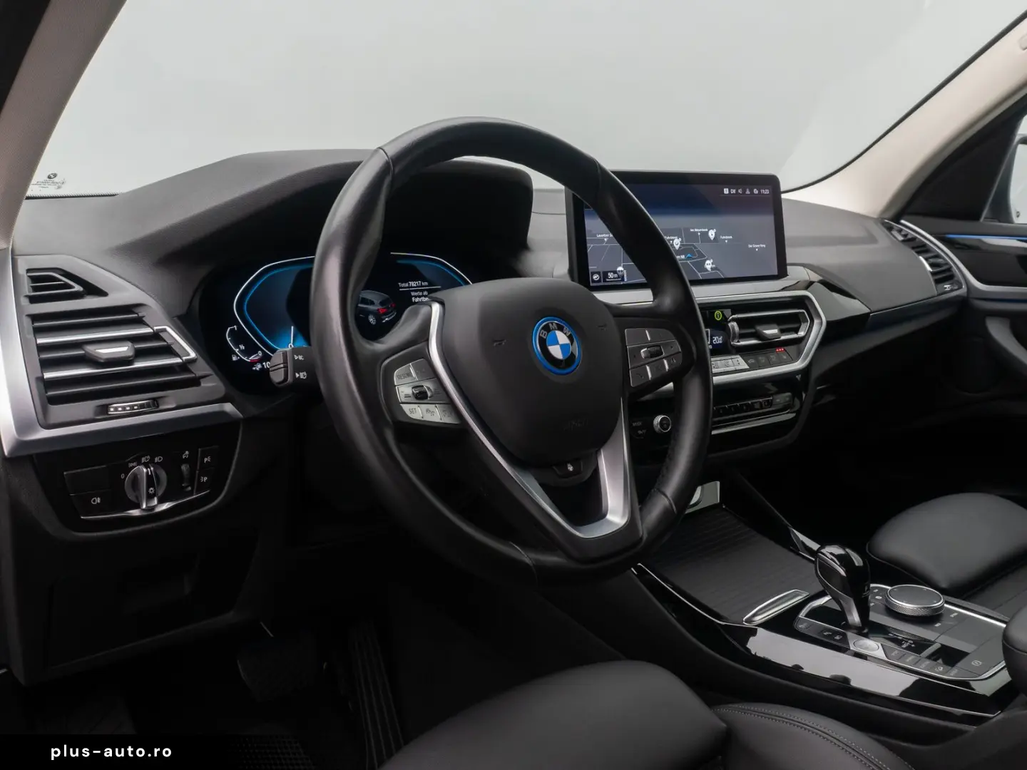 BMW X3 xD30e HUD Komfort AHK Kamera DAB HiFi Sport