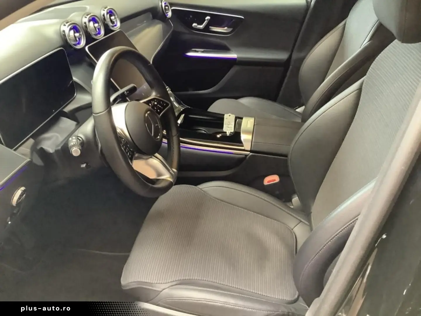 MERCEDES-BENZ GLC 300 e 4M Coupé Avantgarde Advanced LED AHK