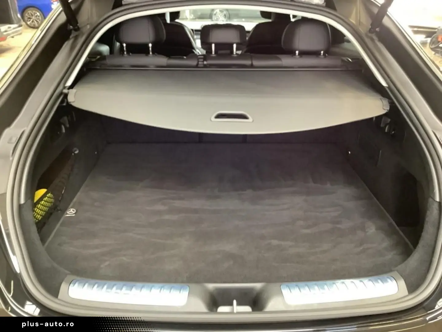 MERCEDES-BENZ GLC 300 e 4M Coupé Avantgarde Advanced LED AHK