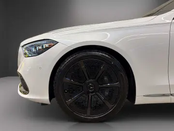 MERCEDES-BENZ S 580 e Maybach 4M NIGHT SERIES