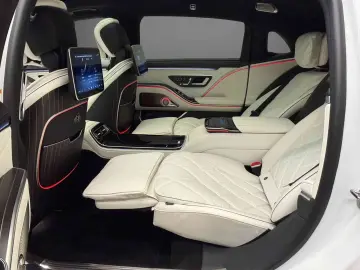 MERCEDES-BENZ S 580 e Maybach 4M NIGHT SERIES