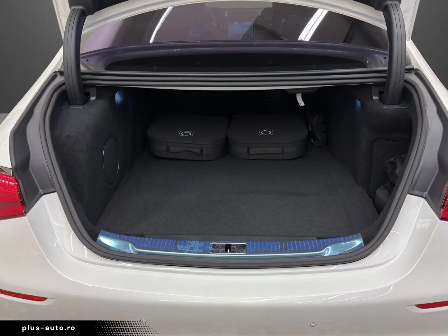 MERCEDES-BENZ S 580 e Maybach 4M NIGHT SERIES