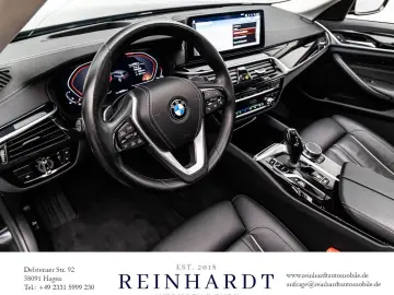 BMW 530i TOURING xDRIVE LUXURY LINE LSR ACC HuD PANO