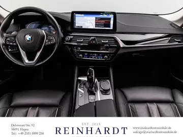 BMW 530i TOURING xDRIVE LUXURY LINE LSR ACC HuD PANO
