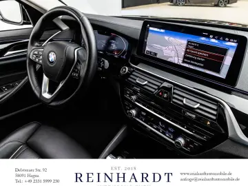 BMW 530i TOURING xDRIVE LUXURY LINE LSR ACC HuD PANO