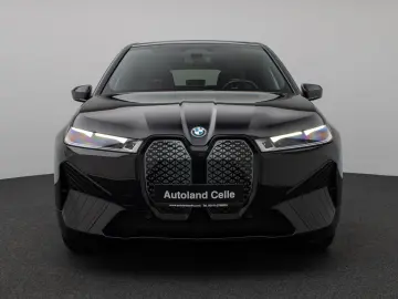 BMW iX xD40 Sport Panorama Laser 360 ACC Komfort 22