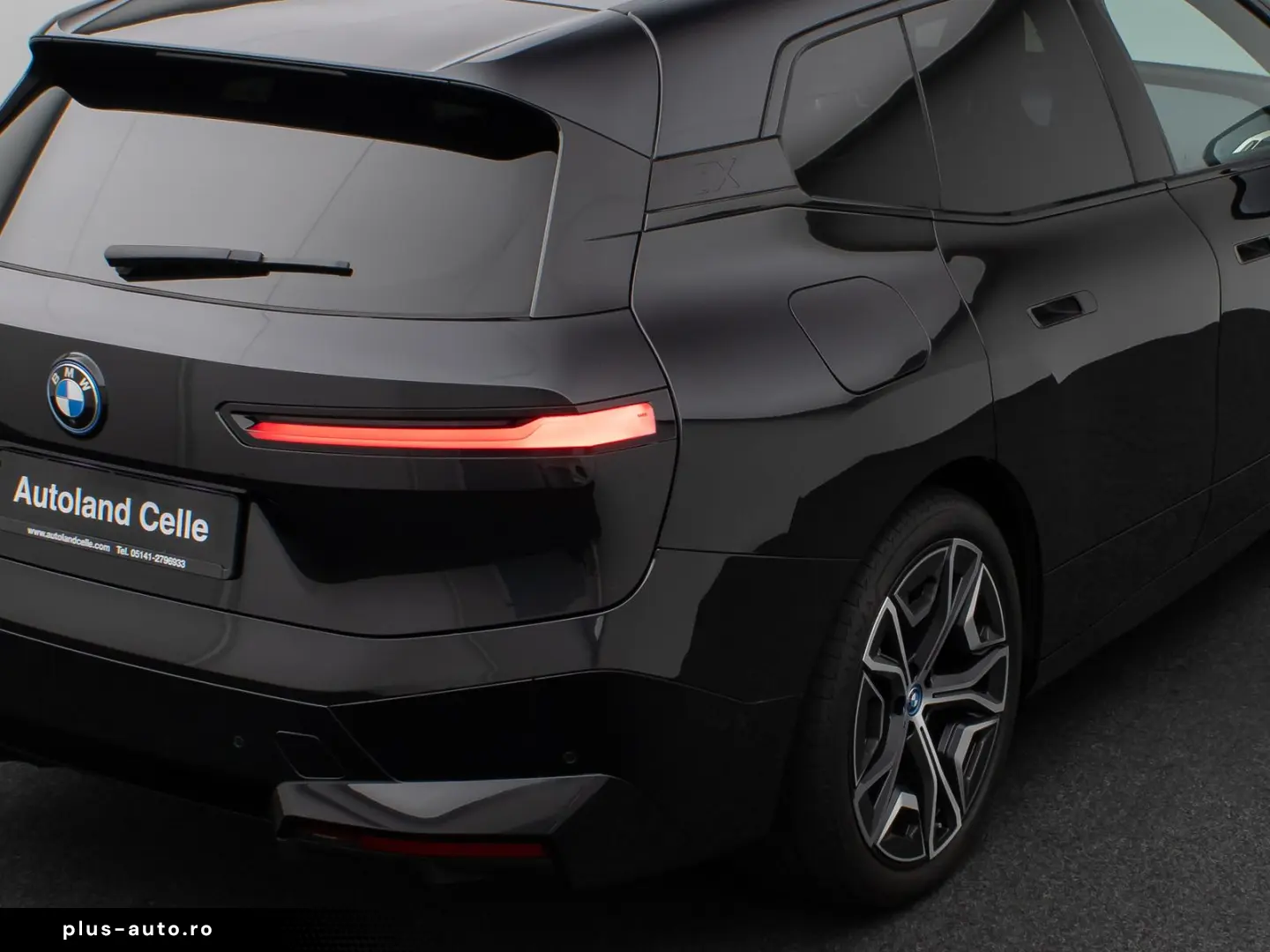 BMW iX xD40 Sport Panorama Laser 360 ACC Komfort 22