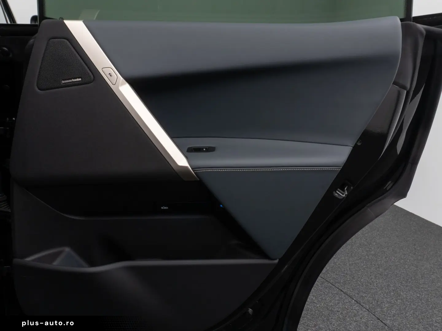 BMW iX xD40 Sport Panorama Laser 360 ACC Komfort 22