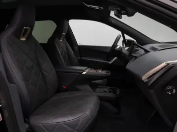 BMW iX xD40 Sport Panorama Laser 360 ACC Komfort 22