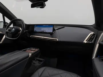 BMW iX xD40 Sport Panorama Laser 360 ACC Komfort 22