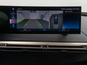 BMW iX xD40 Sport Panorama Laser 360 ACC Komfort 22