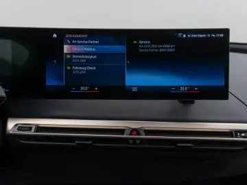 BMW iX xD40 Sport Panorama Laser 360 ACC Komfort 22