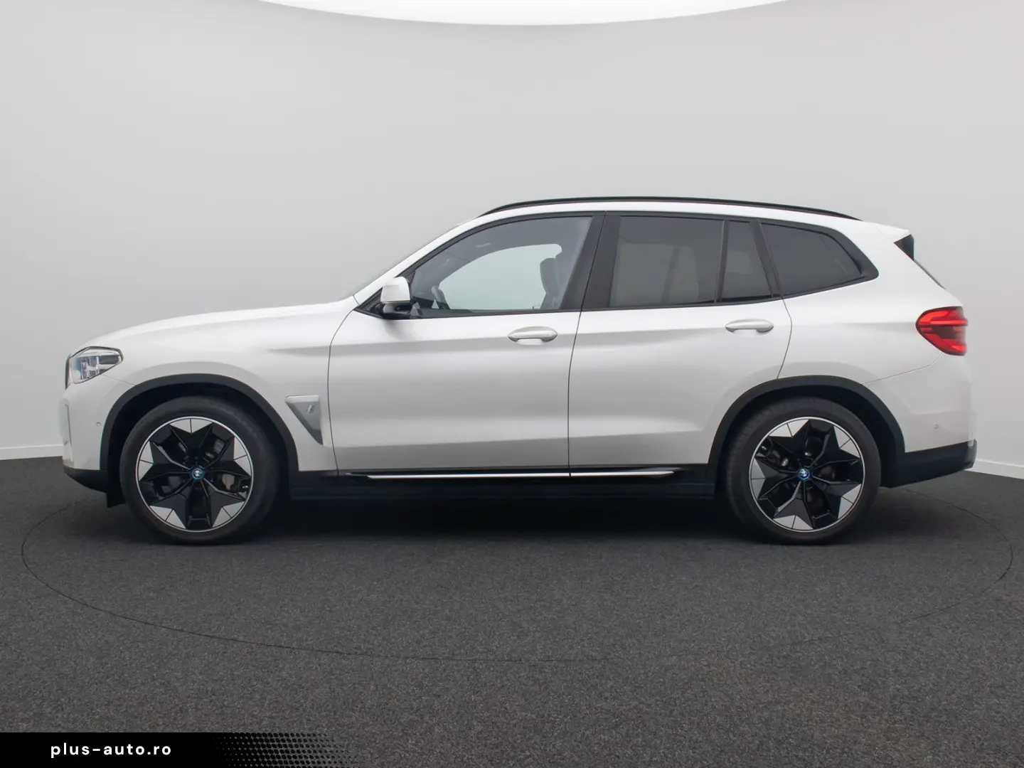 BMW iX3 IMPRESSIVE H K 360  Panorama HUD DAB 20Zoll