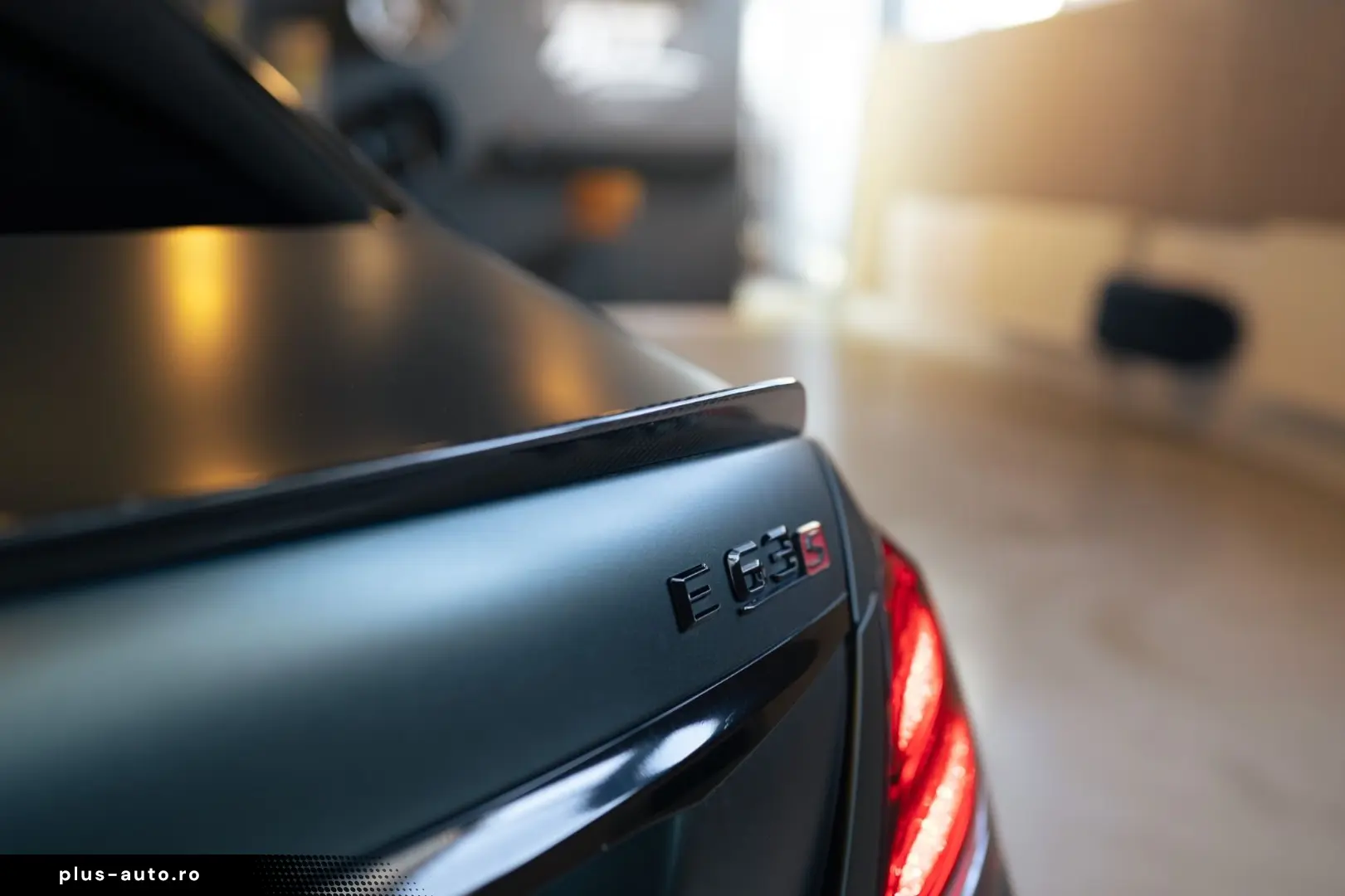 MERCEDES-BENZ E 63 AMG S   4 Matic   1000 PS    Burmester