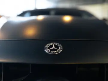 MERCEDES-BENZ E 63 AMG S   4 Matic   1000 PS    Burmester