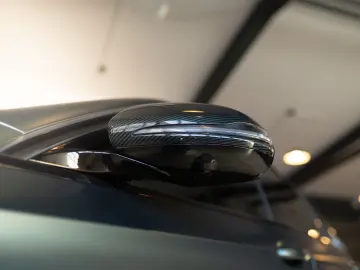 MERCEDES-BENZ E 63 AMG S   4 Matic   1000 PS    Burmester