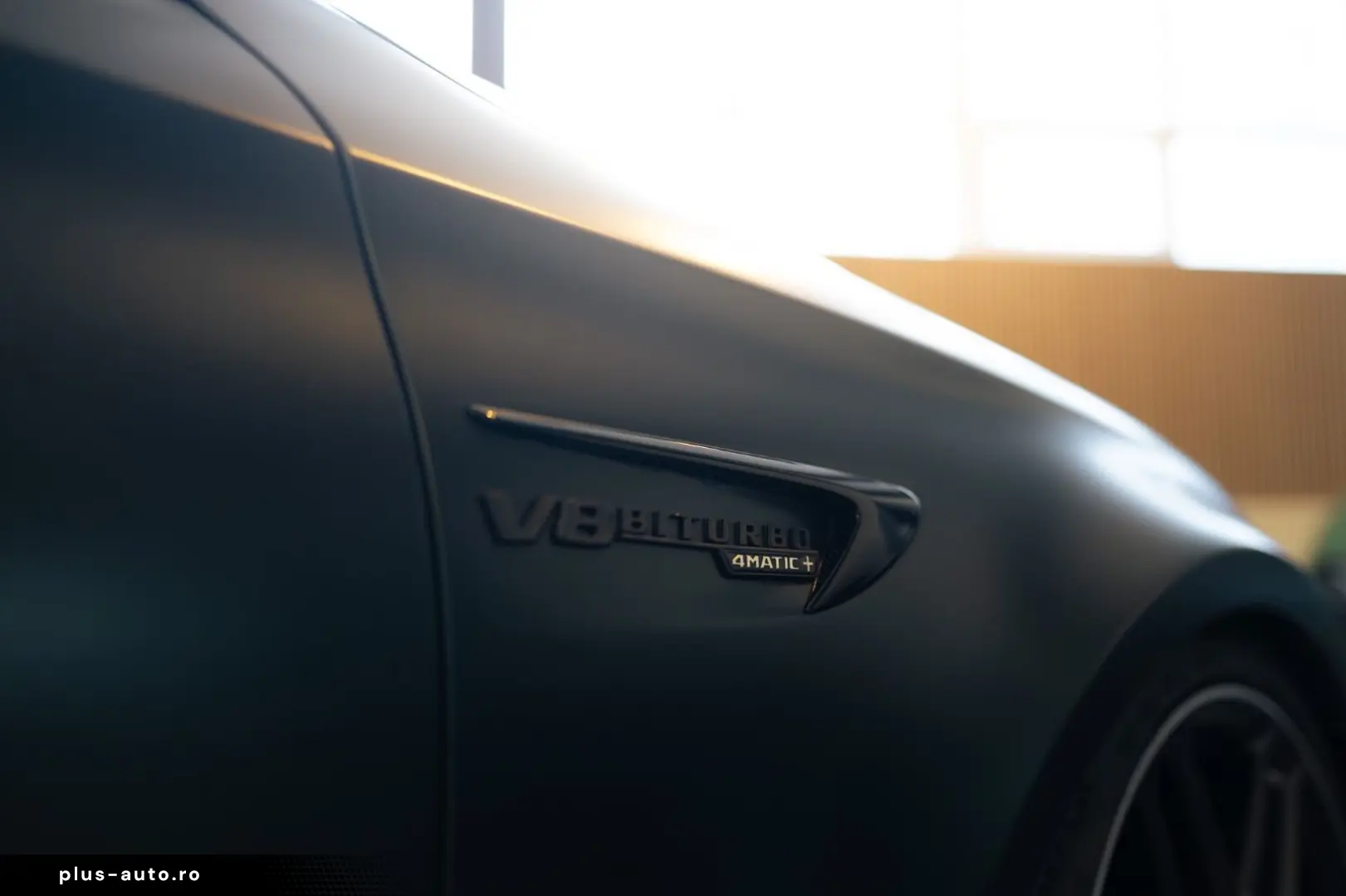 MERCEDES-BENZ E 63 AMG S   4 Matic   1000 PS    Burmester