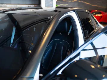 MERCEDES-BENZ E 63 AMG S   4 Matic   1000 PS    Burmester