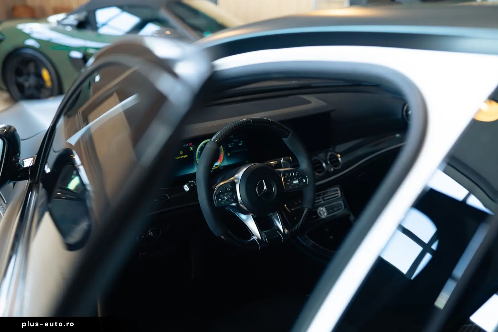 MERCEDES-BENZ E 63 AMG S   4 Matic   1000 PS    Burmester