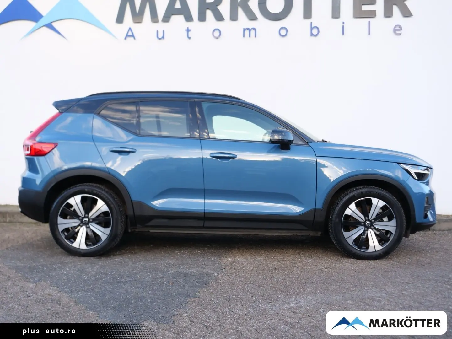 VOLVO XC40 Recharge Single Motor AHK STHZ CAM BLIS ACC