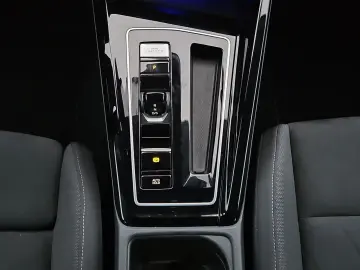 VW Golf Style 1.4TSI eHybrid  NAVI MATRIX ASG ACC S