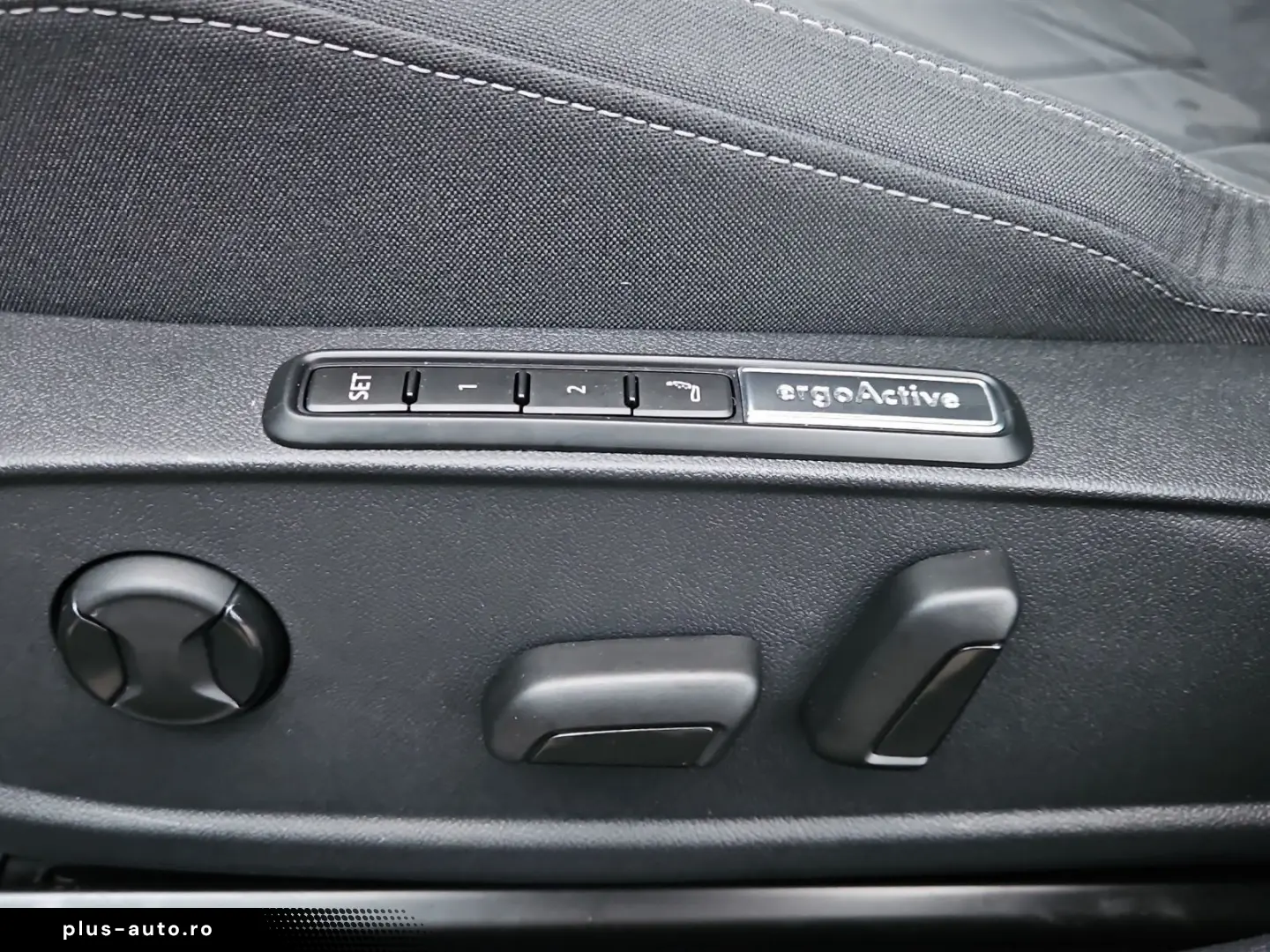 VW Golf Style 1.4TSI eHybrid  NAVI MATRIX ASG ACC S