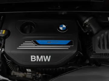 BMW X1 xD25e M Sport Kamera HUD DAB HiFi Alarm 19Zol