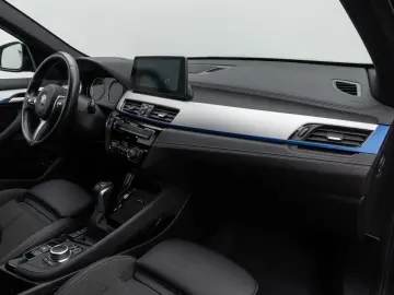 BMW X1 xD25e M Sport Kamera HUD DAB HiFi Alarm 19Zol