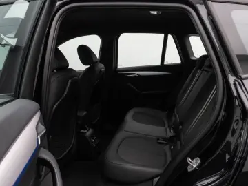 BMW X1 xD25e M Sport Kamera HUD DAB HiFi Alarm 19Zol