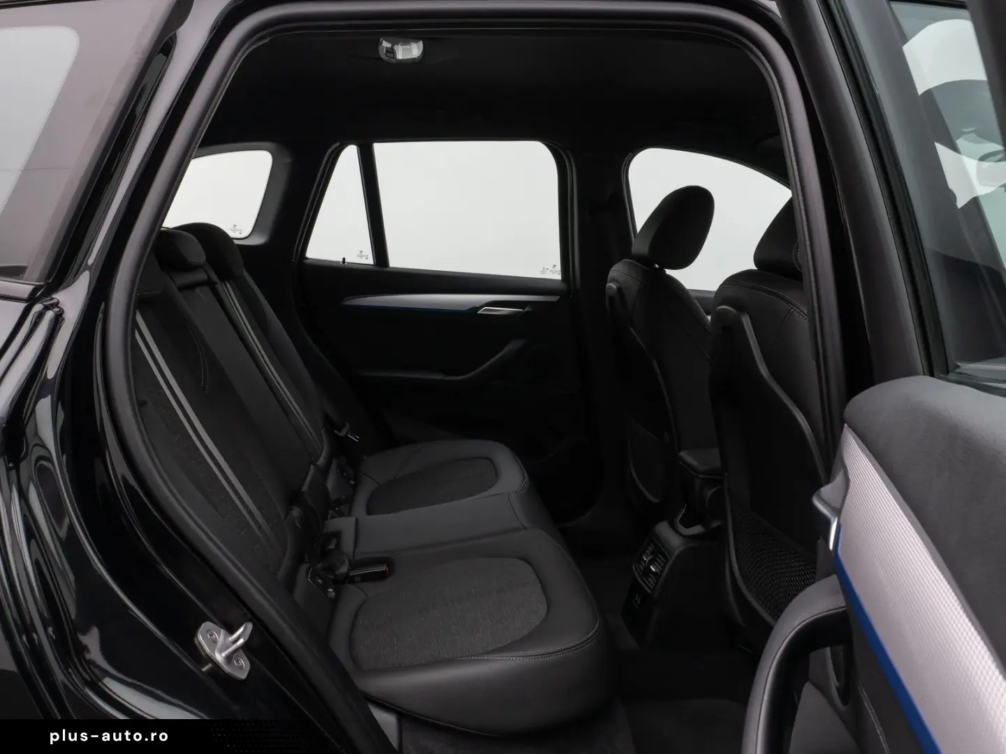 BMW X1 xD25e M Sport Kamera HUD DAB HiFi Alarm 19Zol