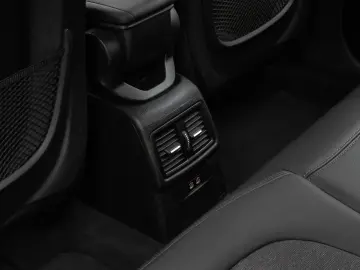 BMW X1 xD25e M Sport Kamera HUD DAB HiFi Alarm 19Zol