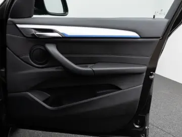 BMW X1 xD25e M Sport Kamera HUD DAB HiFi Alarm 19Zol