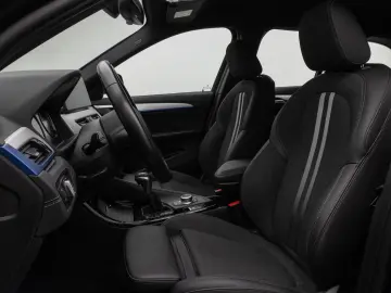 BMW X1 xD25e M Sport Kamera HUD DAB HiFi Alarm 19Zol