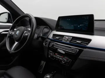 BMW X1 xD25e M Sport Kamera HUD DAB HiFi Alarm 19Zol