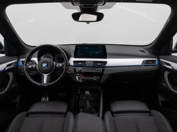 BMW X1 xD25e M Sport Kamera HUD DAB HiFi Alarm 19Zol