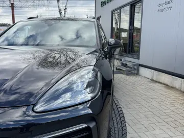 Porsche Cayenne plug in Hybrid