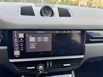 Porsche Cayenne plug in Hybrid