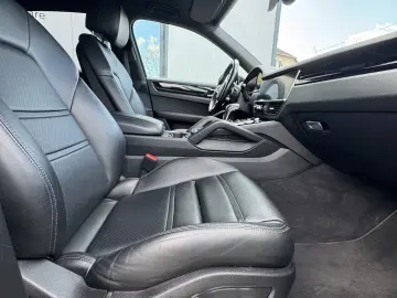 Porsche Cayenne plug in Hybrid