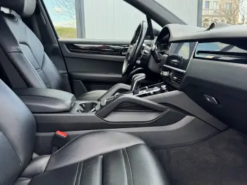 Porsche Cayenne plug in Hybrid