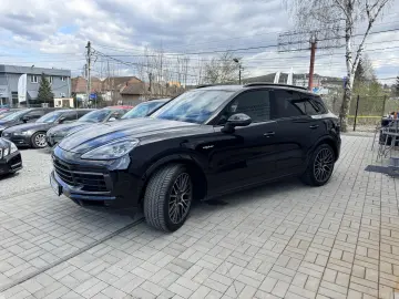 Porsche Cayenne plug in Hybrid