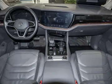 VW Touareg 3.0 V6 TDI