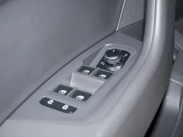 VW Touareg 3.0 V6 TDI